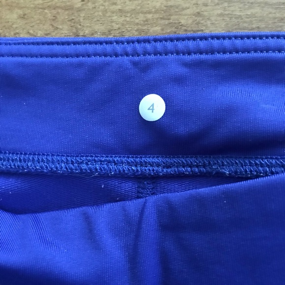 đź‘–Lululemon Yoga Pants đź‘– - Picture 3 of 5